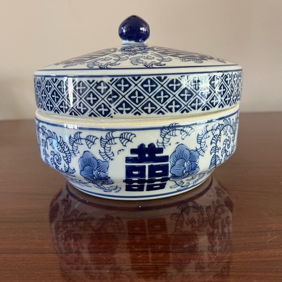 Other - Chinese Porcelain Double Happiness Blue and White  Lidded Bowl 7 X 7